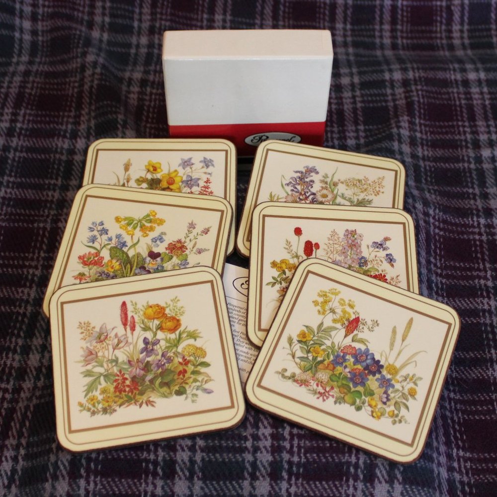 NIB Pimpernel Made in England Flower Cork Coaster Set of Six